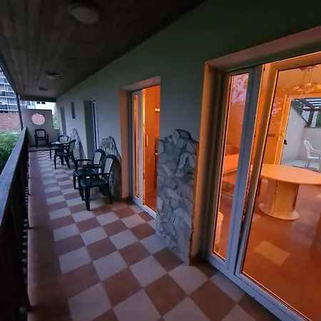 Family&friends House Siófok